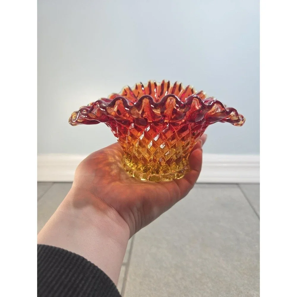 Vintage Amberina Diamond Point Ruffled Edge Rim Bowl